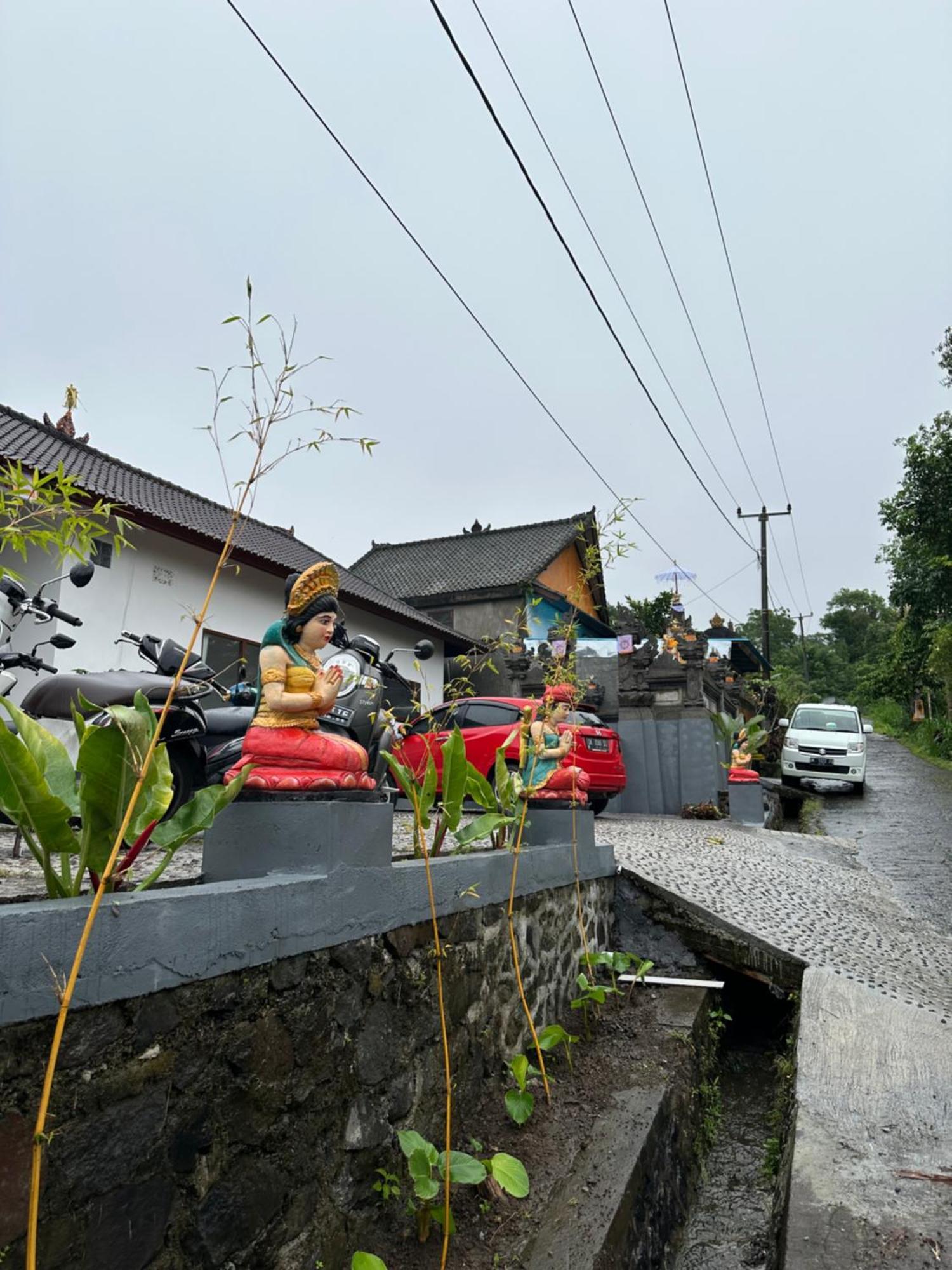 Bali Basuki Retreat Center Apartment Besakih Exterior photo